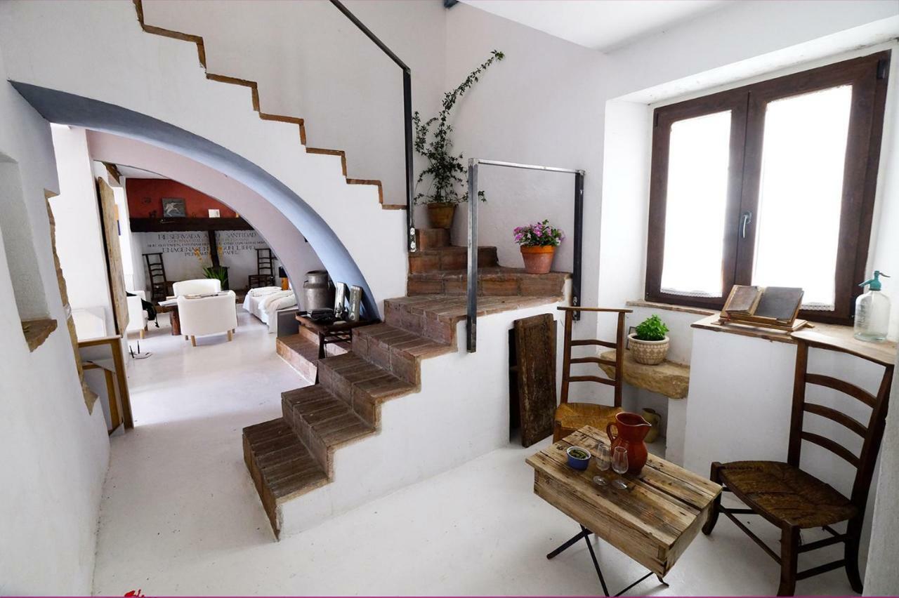 La Casa De La Luz. Artisthome Almodovar del Rio Bagian luar foto