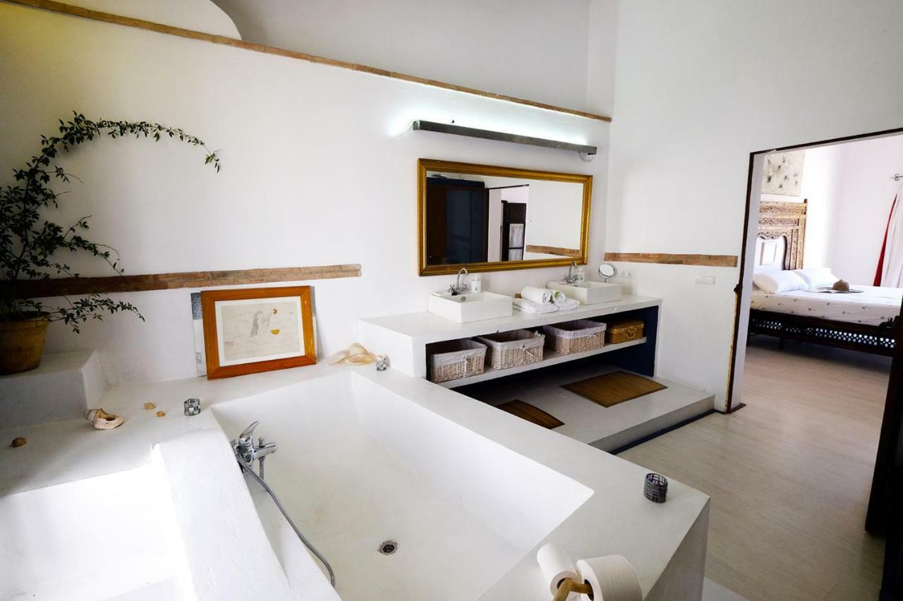 La Casa De La Luz. Artisthome Almodovar del Rio Bagian luar foto