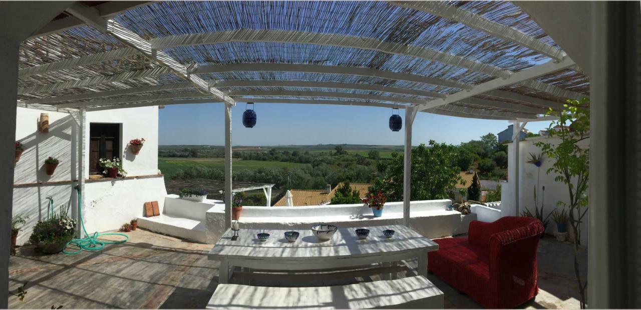 La Casa De La Luz. Artisthome Almodovar del Rio Bagian luar foto